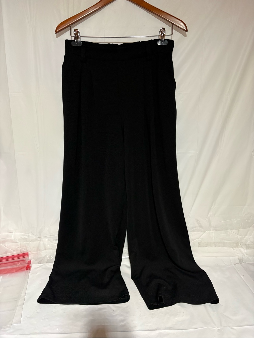 HALARA Black Wide-Leg Ponte Pants